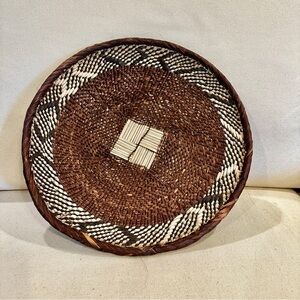 NEW Africa Woven Basket. Made by the Binga people of Zambia/Zimbabwe
